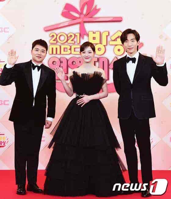 حفل MBC Entertainment Awards 2021 مترجم